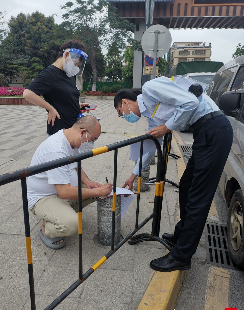 赞！东莞金融服务“不打烊”，这些金融机构在行动