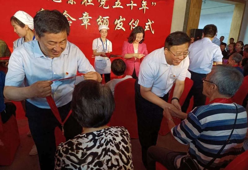 百年辉煌照初心 品质灞桥启新程 灞桥区：坚持“以人民为中心”绘就新时代“最美城区”