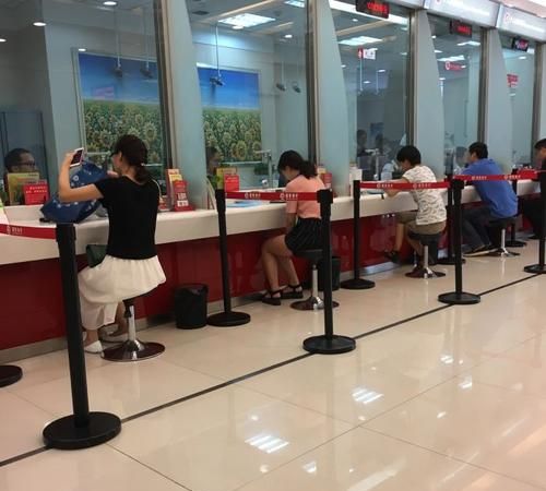 深圳市龙华区招商银行营业厅及服务概览 深圳市龙华区招商银行营业厅及服务概览