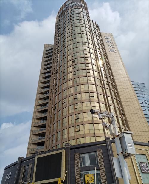 惠州江北德威大厦贷款，机遇与挑战并存